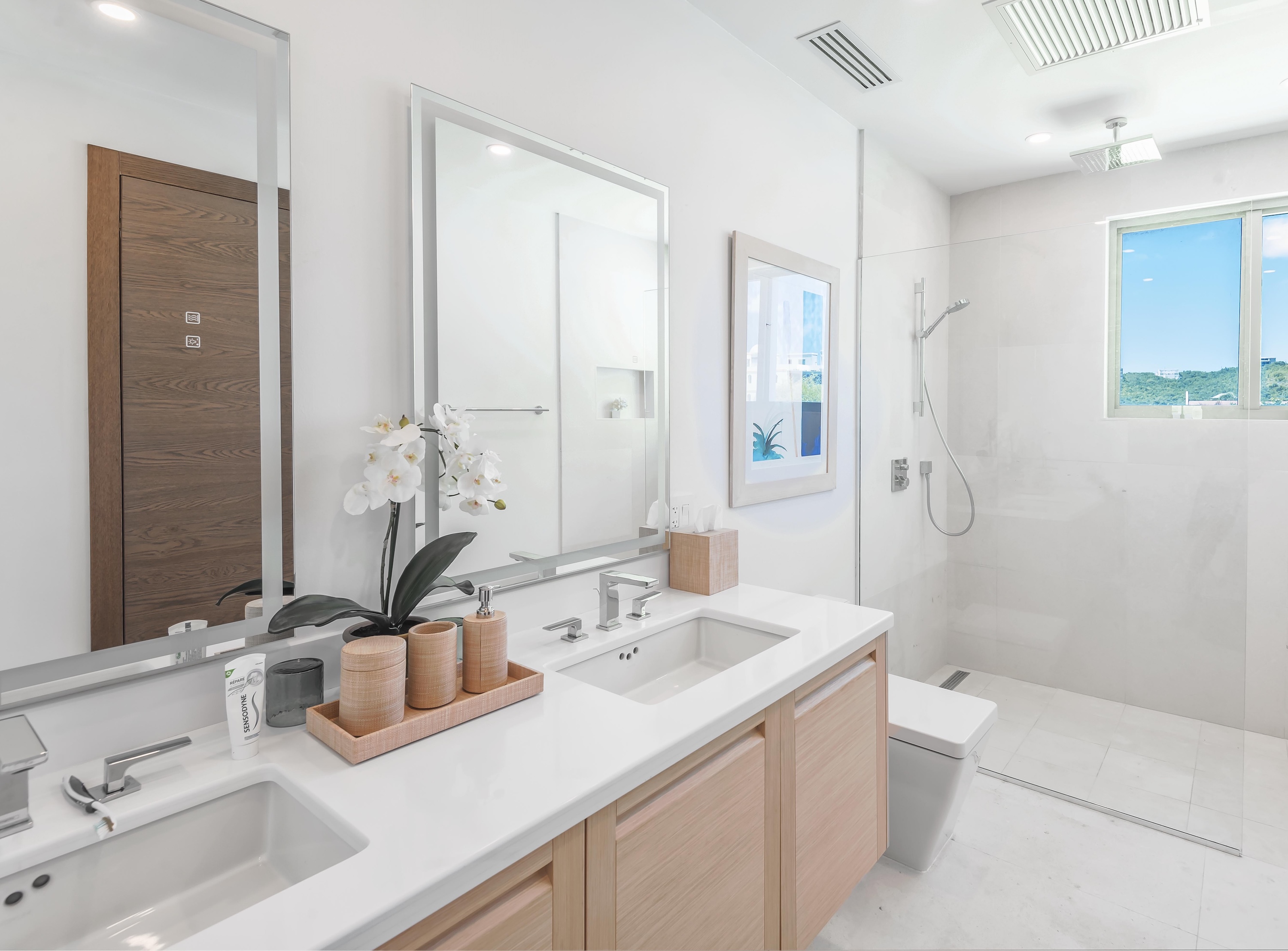 The Beach Suite